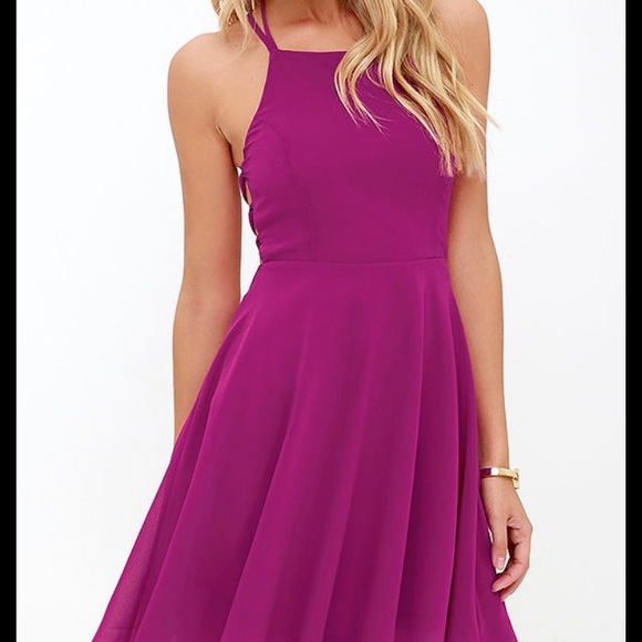 Lace up back dress - Picture 2 of 4